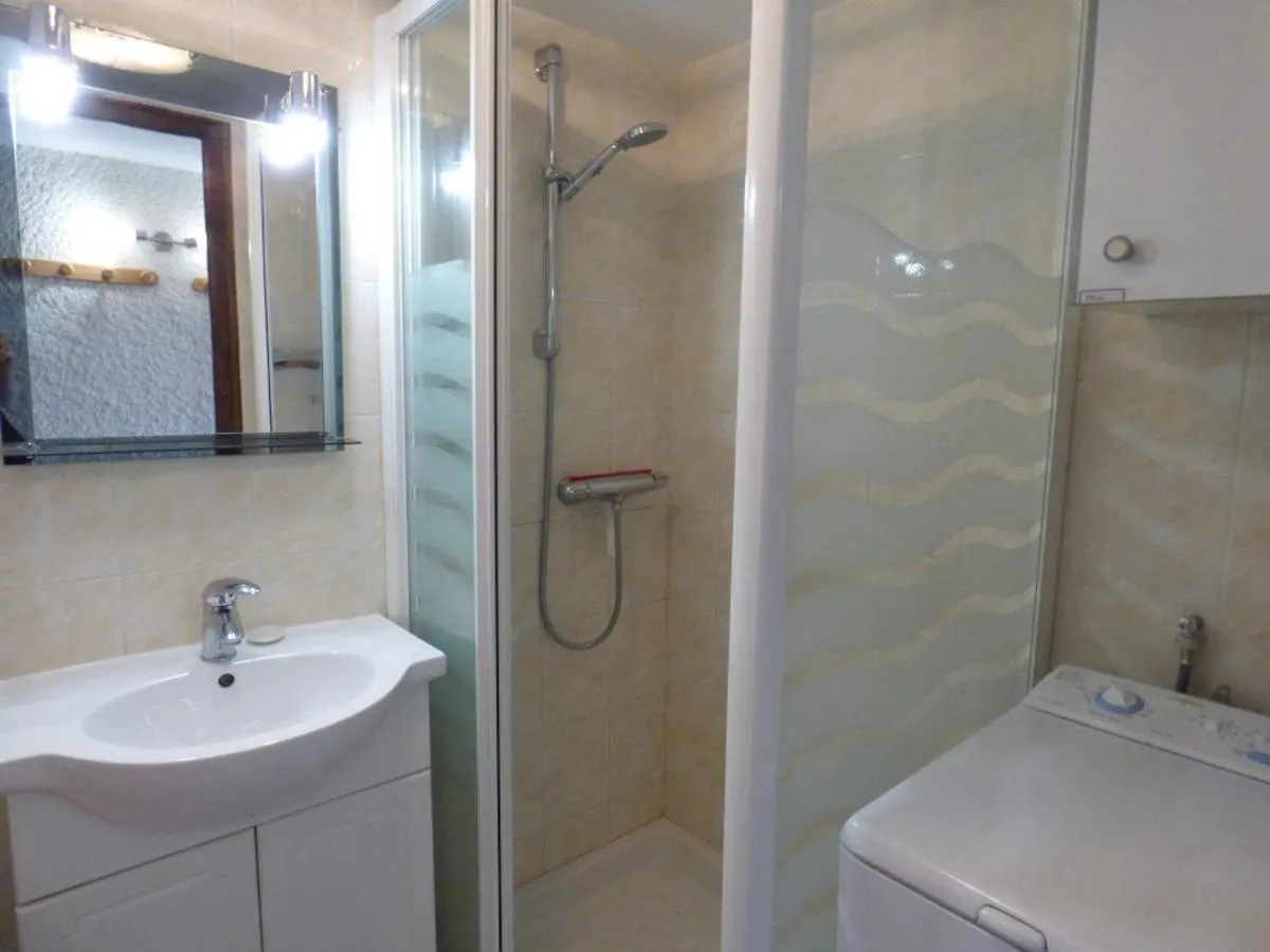2 Pieces Confortable Avec Balcon, 6 Personnes - Le Grand-Bornand - Fr-1-458-126 Apartment